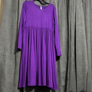 Zenana Outfitters. 1X Purple.  Long Sleeve. Dress Mid calf length